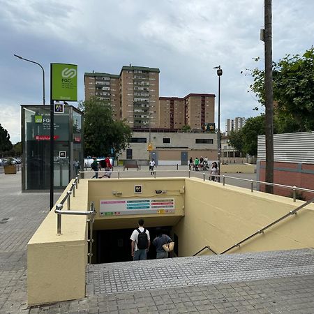 Habitacion Amaya 2 L'Hospitalet de Llobregat Eksteriør bilde